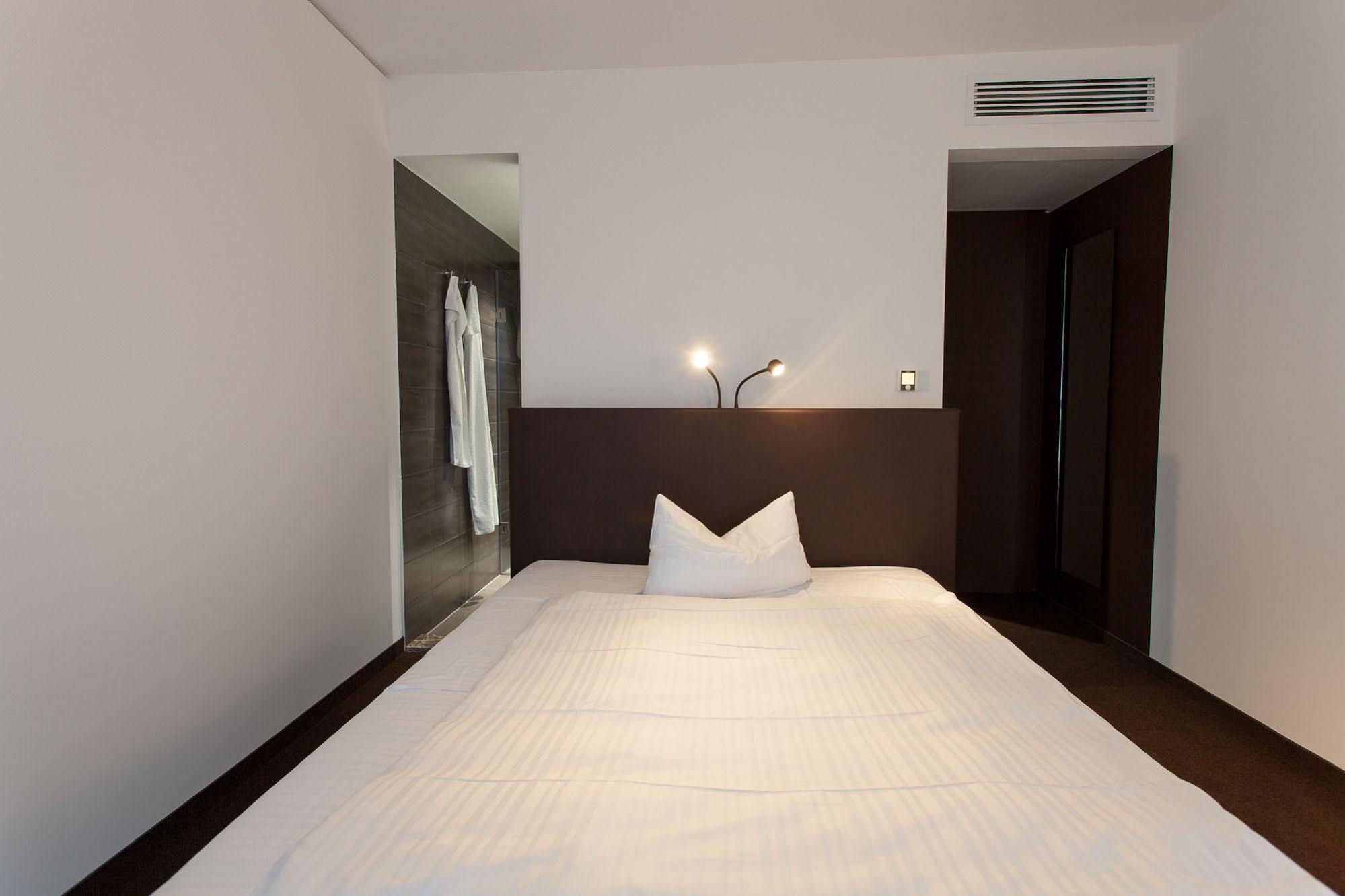 Tobbaccon Hotel Bensheim Zewnętrze zdjęcie